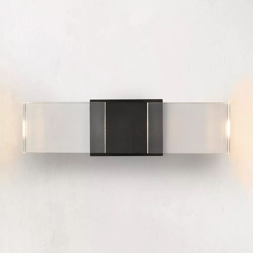 Serra Linear Sconce