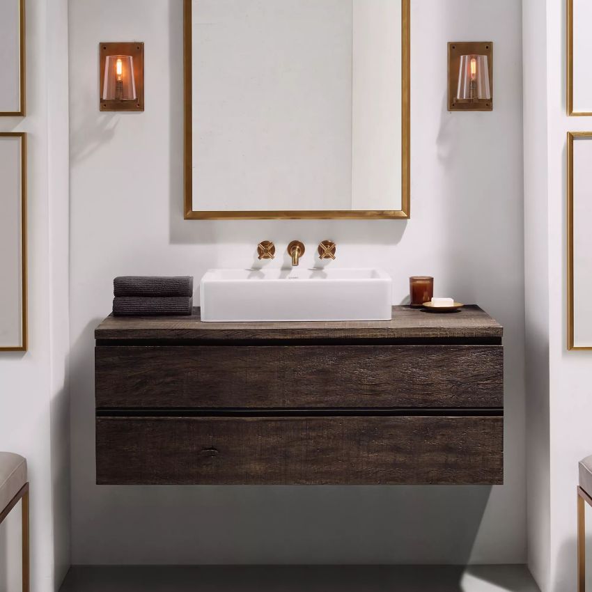 Penelope Sconce