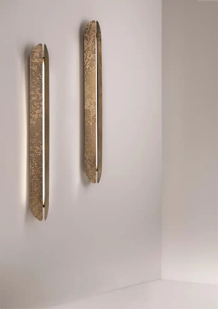 DeCastelli AARE Large LED Wall Light in H8 Brass by Alexander Purcell Rodrigues